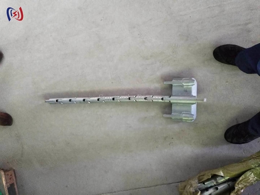 दूरसंचार के लिए गर्म डुबकी जस्ती कृत्रिम पेड़ एंटीना स्टील टॉवर