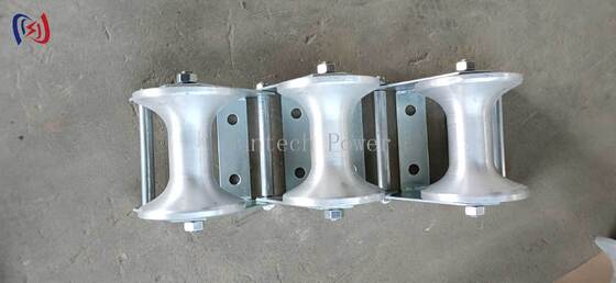 मैनीहोल प्रवेश सुरक्षा के लिए संक्षारण प्रतिरोधी टिकाऊ पॉलीइथिलीन निर्माण के साथ पेशेवर 10-20KN रेटेड लोड केबल पिथहेड रोलर