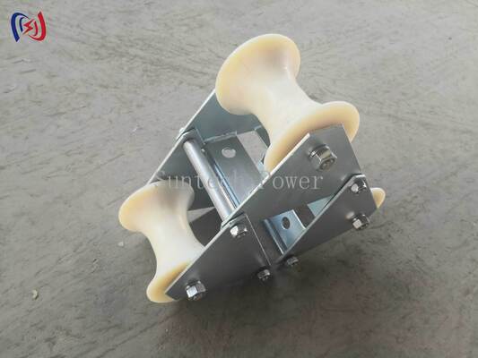 मैनीहोल प्रवेश सुरक्षा के लिए संक्षारण प्रतिरोधी टिकाऊ पॉलीइथिलीन निर्माण के साथ पेशेवर 10-20KN रेटेड लोड केबल पिथहेड रोलर