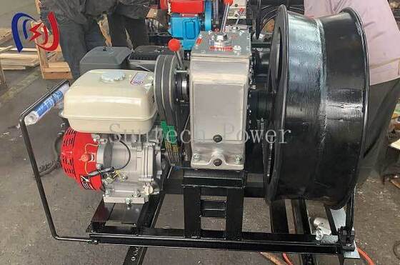 1.25T ट्रैक्टिव फोर्स 9HP गैसोलीन इंजन केबल ले लो मशीन दो आगे गियर प्लस रिवर्स केबल विंच पुलर