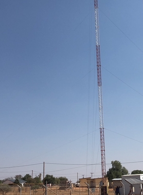 110KV एंटीना दूरसंचार टॉवर जस्ती कोणीय स्टील रडार संरचना