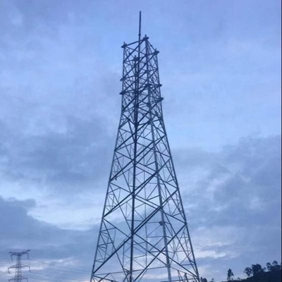 गर्म डुबकी जस्ती के साथ दूरसंचार स्टील ट्यूबलर टॉवर